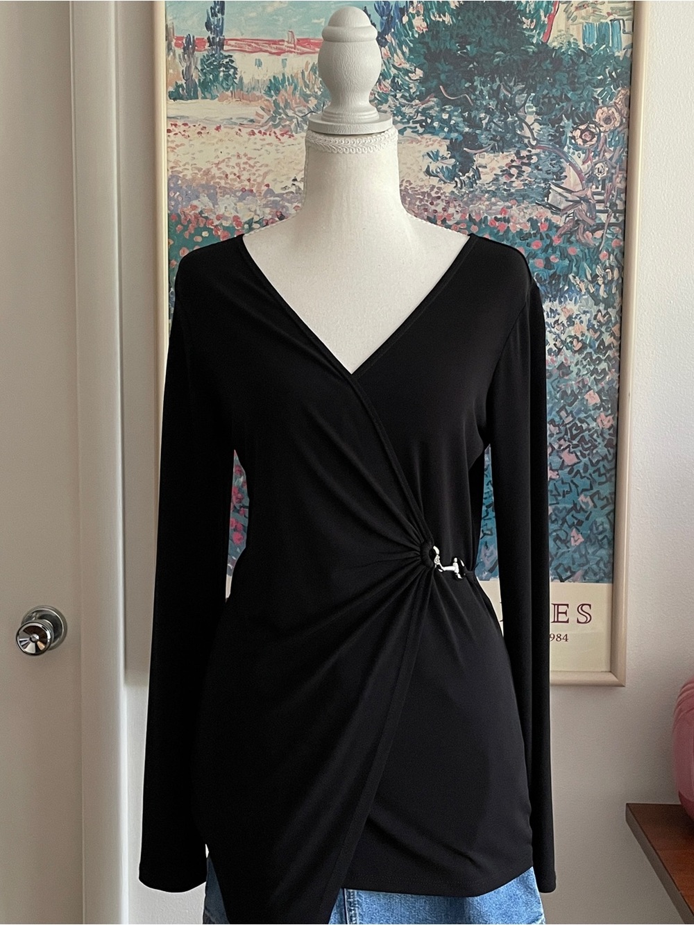 Caché Black Wrap Top Medium Black Ruched Going Out Minimalist Vintage Y2K
